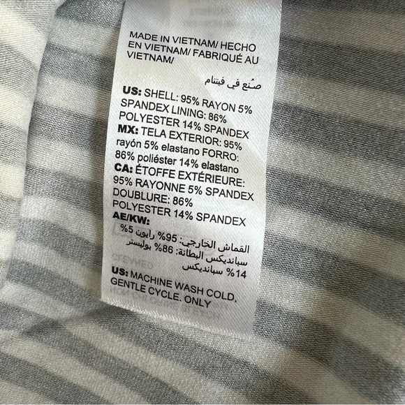 Chico’s Tropical Print Striped Maxi Dress Halter Stretch Jersey Size 0 (4-6) - Picture 12 of 12